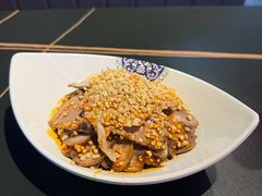 -粉墨特色菜·烧烤音乐酒馆