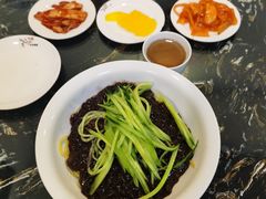 炸酱面-桃园中华料理炸酱面(燕儿岛路店)