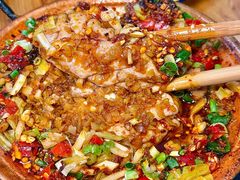 -拈签一笑黄牛肉辣卤串串