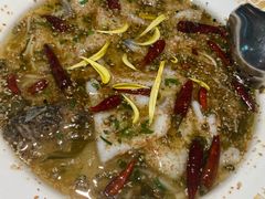 -渔语鱼酸菜鱼新川菜(来福士店)