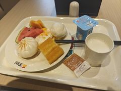 -锦江之星(广州海珠江泰路地铁站店)