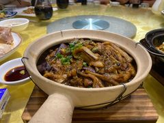 茄子煲-粤·向群饭店(龙津东路总店)