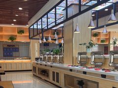 -窦店服务区-停车场