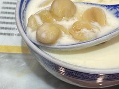 -黄氏许牛奶甜品餐厅(裕华万达店)