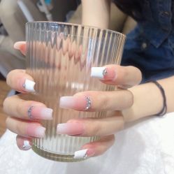 -Y2日式美甲美睫美肤沙龙