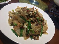 -美味故事特色餐厅(汉阳郭茨口店)