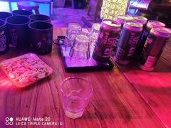 -喜鹊音乐酒馆(西街店)
