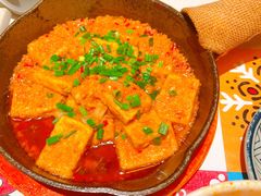 -云海肴·汽锅鸡·云南菜(天山百盛优客店)