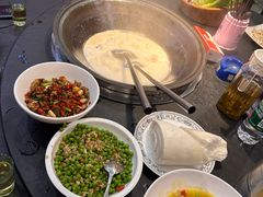 -陈大锅·岳阳鱼馆·地道岳阳菜(美食街店)