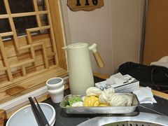 -锅老头海鲜铁锅炖
