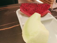 -梨花甄选自助烤肉(小寨原力场店)