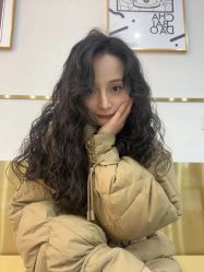 -MOVAN  HAIR莫凡匠人发型屋
