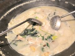 -陈大锅·岳阳鱼馆·地道岳阳菜(美食街店)