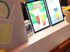 -CoCo都可(光谷天地店)