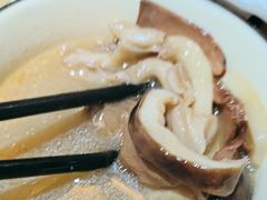 -有一锅·野生菌黑山羊腊排骨火锅(古城北门店)