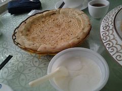 玻璃一品馕-巴扎美食·新疆菜·西域歌舞表演餐厅(新疆大厦店)