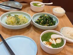 -宏状元现熬粥·京味菜(黄寺大街店)