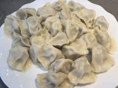 -鑫渔港海鲜本地菜·山海关浑锅(东戴河店)