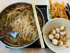 -卓雅桂林米粉
