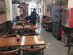 大堂-李先生牛肉面大王(青岛火车站东广场店)