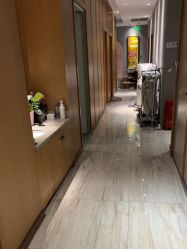 -苑苑vbeauty科技美容SPA