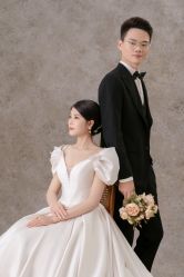 -雪中彩影婚纱摄影·微光艺术中心