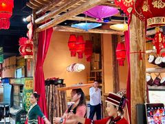 -老滇山寨•云南特色菜•地方菜•民族风情歌舞表演(金碧店)