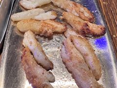 -鑫釜山海鲜烧烤(鑫丰国际店)