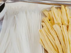 -70後铁锅炖(坡博总店)