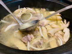 -东椰·海南椰子鸡火锅(朝阳门店)