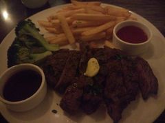 肉眼牛排-WOLFGANG PUCK KITCHEN & BAR(迪士尼小镇店)