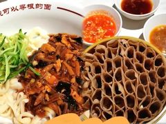 -晋府大酒店