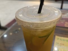 -何记花甲(海岸城旗舰店)