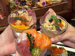 -雍容荟帝王蟹活龙虾展台自助(IFS黑金店)