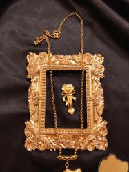 -六福珠寶(金元宝海滨国际店)