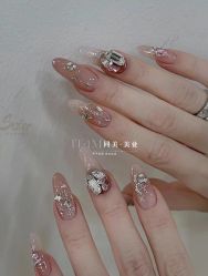 -1T·1M 日式美甲美睫