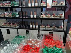 -Laderach 莱德拉(上海环贸iapm店)