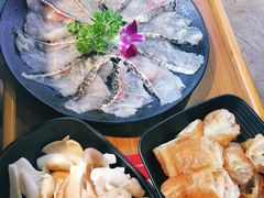 -捞围鲜·港式打边炉(海阳路店)