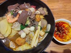 -万记麻辣烫国展总店