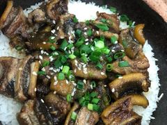 招牌黄鳝煲仔饭-红星光发煲仔饭(大石街店)