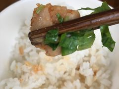 -茅屋大酒店