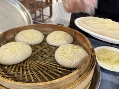 陈士荣蟹黄汤包-鸿运酒楼