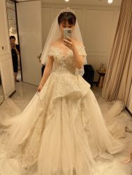 点击看大图 -GRACE KELLY婚纱与礼服(北京店)