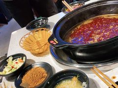 -钢管厂歆瑞源油卤串串香(春熙路太古里店)