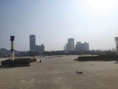 -汇泉广场