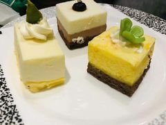 -西藏饭店·亚克·食光自助餐厅(文殊院店)