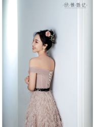 -欣薇婚纱(新源乐汇城店)