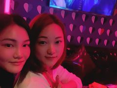 -好乐迪(张扬路八佰伴店)