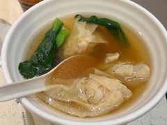 -香港新发烧腊茶餐厅(水围店)