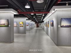 -亮马河饭店翠雅咖啡厅